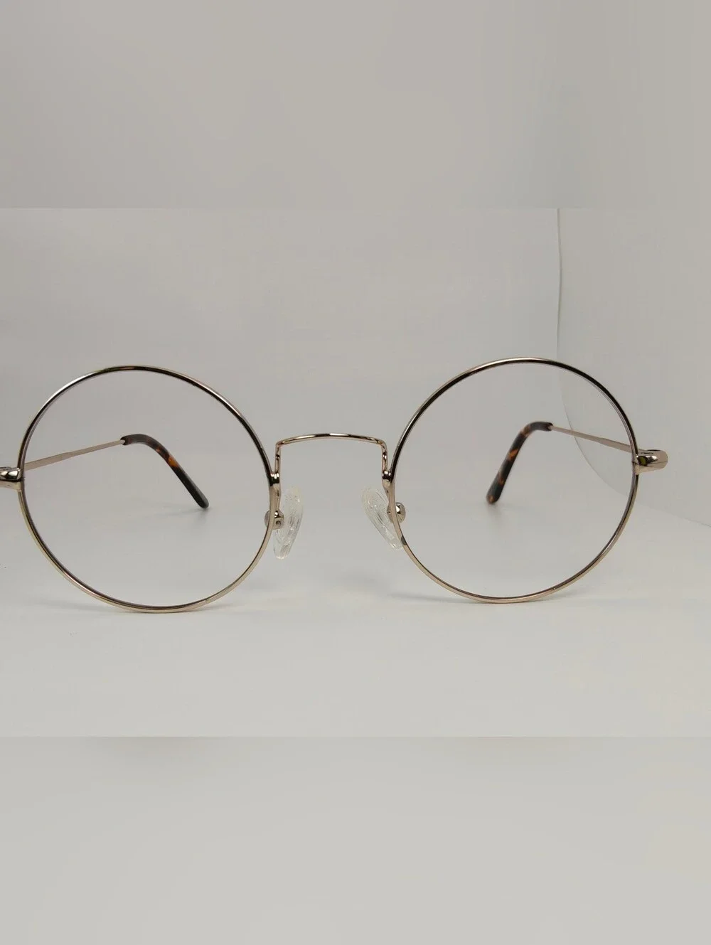 Someday. Round Metal Frame Glasses in Gold. Clean Wire. Minimalist.